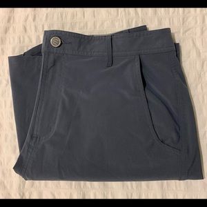 FreeFly shorts • SZ 34 •Men's Hybrid Short II